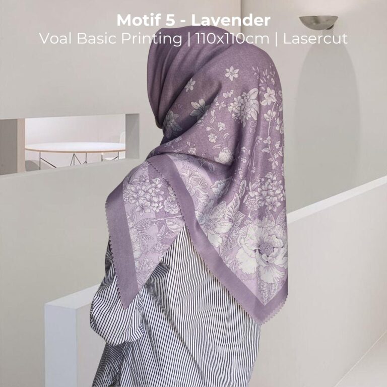 Hijab Voal Motif Lavender 110×110 cm Premium – Ringan, Adem & Elegan