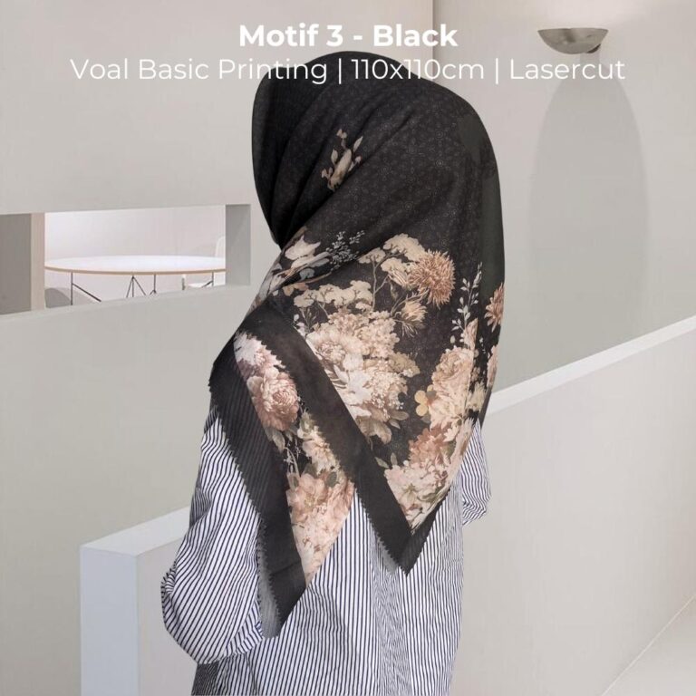Voal Basic Printing Motif Black – Hijab Segi Empat Lasercut Premium 110×110